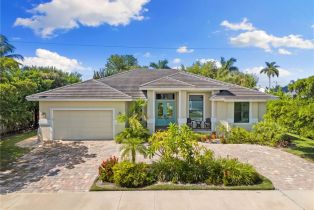 Ranch,Single Family Residence, 741 Tigertail Marco Island, FL 34145 