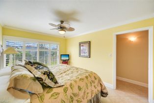 ,  , Hickory Pointe, CA 34134 - 15