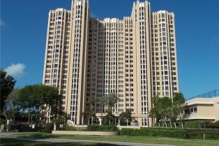 High Rise (8+), 6849 Grenadier Blvd # 1905, Naples FL 34108