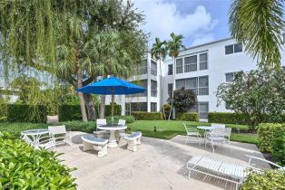 Low Rise (1-3), 250 7th Ave S # 202, Naples FL 34102