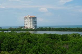 High Rise (8+), 5550 Heron Point Dr # 505, Naples FL 34108