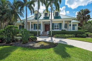 2 Story,Single Family Residence, 194 4th Ave N, Naples FL 34102