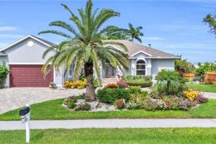 Ranch,Single Family Residence, 392 Yellowbird Marco Island, FL 34145 