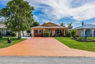 Ranch,Single Family Residence, 816 98th Vanderbilt Beach, FL 34108 