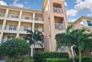 Mid Rise (4-7), 10520 Amiata Way # 205, Fort Myers FL 3391333913 