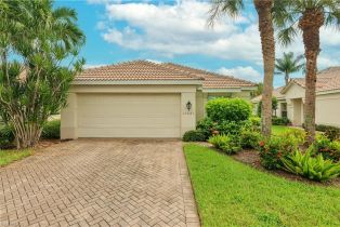 Duplex,Villa Attached, 10041 Colonial Country Club Sabal Pointe, FL 33913 