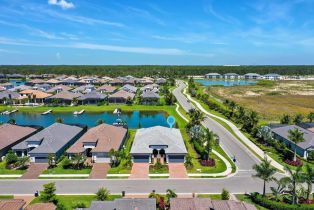 Ranch,Villa Attached, 11694 Canal Grande Dr, Fort Myers FL 33913