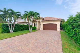 Ranch,Single Family Residence, 523 97th Vanderbilt Beach, FL 34108 