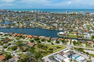 Land, 395 Bald Eagle Dr, Marco Island FL 34145