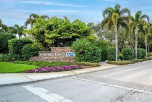 , 3765 Fieldstone Blvd # 1302, Naples FL 34109