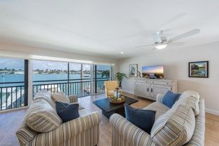 2 Story,Low Rise (1-3), 2800 Gulf Shore Blvd N # 209, Naples FL 3410334103 