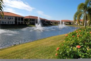 Low Rise (1-3), 571 Avellino Isles Cir # 201, Naples FL 34119