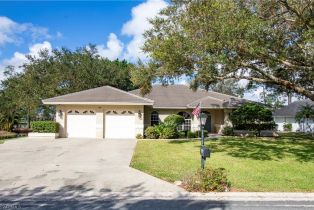 , 135 Muirfield Cir, Naples FL 34113