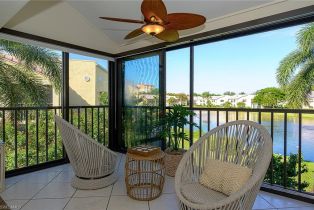 2 Story,Low Rise (1-3), 613 Beachwalk Cir # 204, Naples FL 34108