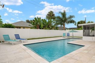 Ranch,Single Family Residence, 629 95th Vanderbilt Beach, FL 34108 