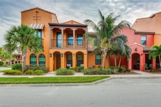 , 9082 Capistrano St N # 5, Naples FL 34113