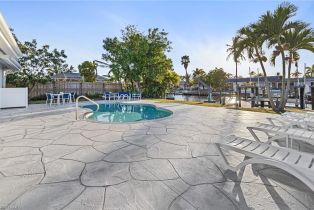 ,  , Cape Coral, CA 33904 - 39