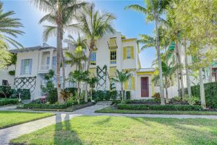 2 Story,Single Family Residence, 942 9th Ave S, Naples FL 34102