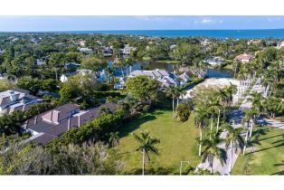 Land, 2433 Lantern Ln, Naples FL 34102