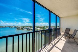 Mid Rise (4-7), 10420 Gulf Shore Dr # 162, Naples FL 34108