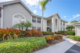 , 4240 Lake Forest Dr # 423, Bonita Springs FL 34134