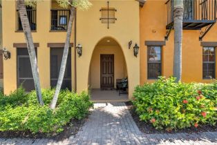 , 8965 Malibu Ln # 802, Naples FL 34113