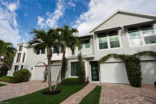 2 Story,Villa Attached, 1165 4th St S # 2, Naples FL 34102