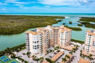 , 425 Dockside Dr # 1, Naples FL 34110