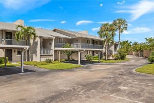 2 Story,Low Rise (1-3), 16540 Partridge Club Rd # 103, Fort Myers FL 33908