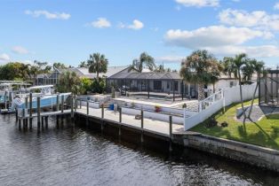 Ranch,Single Family Residence, 1713 39th Caloosahatchee, FL 33904 