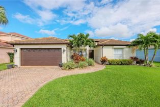 , 7223 Mill Pond Cir, Naples FL 34109