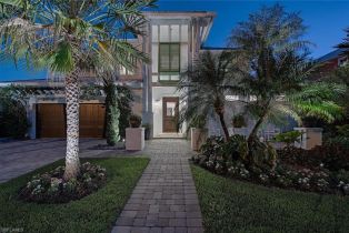 Single Family Residence, 428 CENTRAL Olde Naples, FL 34102 