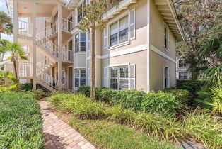 Apartment,Low Rise (1-3), 510 Sugar Pine Ln # 510, Naples FL 34108