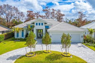 Ranch,Single Family Residence, 130 Burning Tree Central Naples, FL 34105 