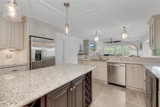 ,  , Park Place, CA 34103 - 7