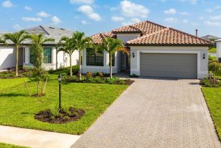 Ranch,Single Family Residence, 20191 Napa Verdana Village, FL 33928 