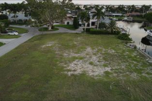 ,  , Cape Coral, CA 33904 - 3