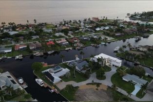 ,  , Cape Coral, CA 33904 - 8