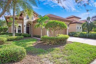 Ranch,Single Family Residence, 8342 Provencia Paseo, FL 33912 