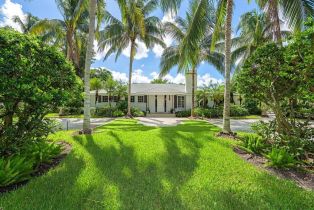 Ranch,Single Family Residence, 206 1st Ave N, Naples FL 34102