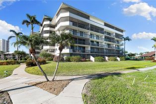 , 601 Seaview Ct # 106, Marco Island FL 34145