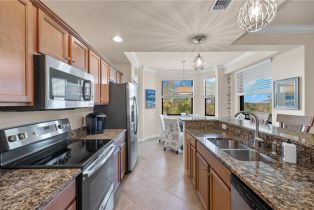 ,  , Treviso Bay, CA 34113 - 14