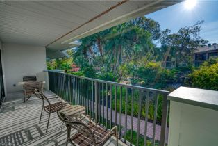 2 Story,Low Rise (1-3), 600 Neapolitan Way # 223, Naples FL 34103