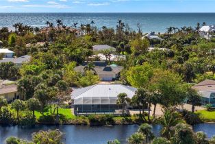 Ranch,Single Family Residence, 560 Boulder Sanibel Island, FL 33957 