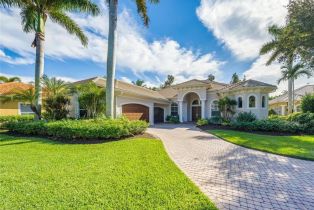 Ranch,Single Family Residence, 3124 Strada Bella Ct, Naples FL 34119