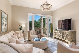 , 627 6th Ave S # 302, Naples FL 34102