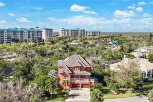 Multi-Story Home,Single Family Residence, 13851 Blenheim Trail Shell Point, FL 33908 