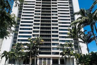 High Rise (8+), 5601 Turtle Bay Dr W # 602, Naples FL 34108