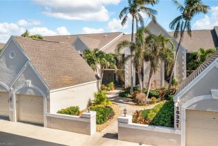 2 Story,Low Rise (1-3), 16321 Kelly Woods Dr # 182, Fort Myers FL 33908