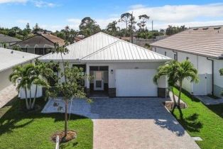 Ranch,Single Family Residence, 828 100th Vanderbilt Beach, FL 34108 